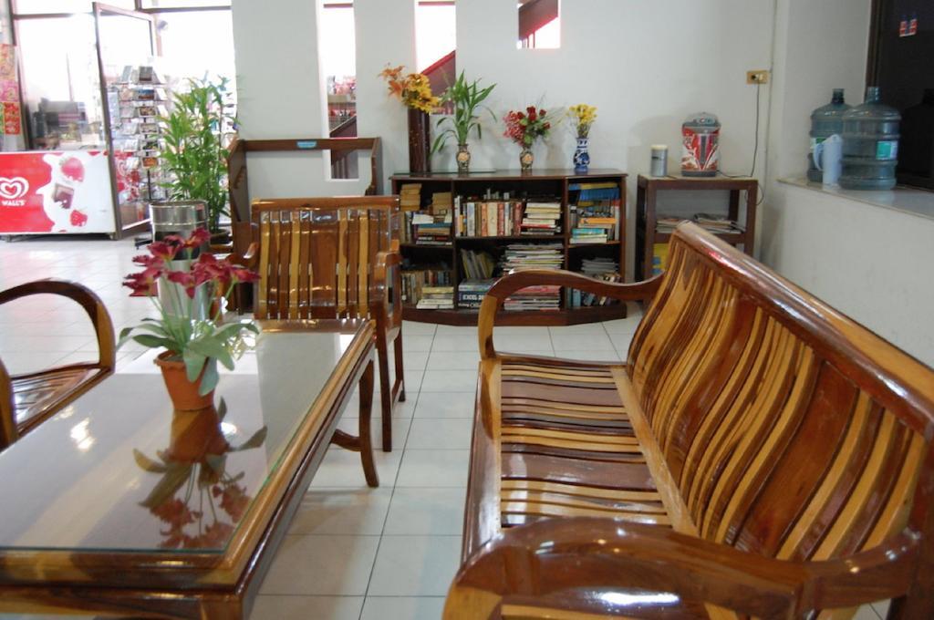 Veerachai Court Chiang Mai Eksteriør billede